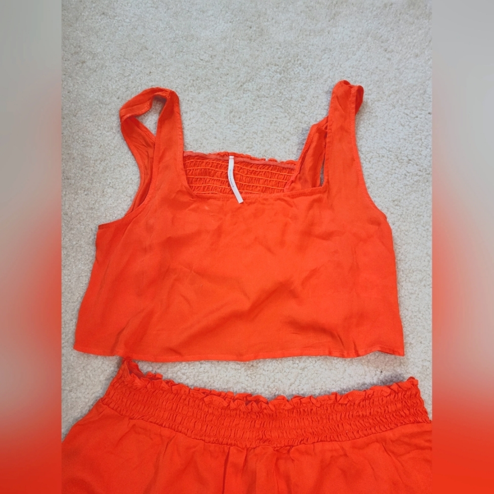 NWOT Anthropologie Breezy Swimwear Cover-Up Mini Smocked Skirt & Top Set. Large. - Picture 10 of 13